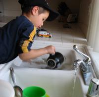 slave_k_dishwashing_apr-08.jpg